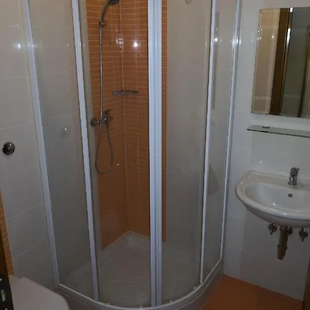 Gostilna Pri Dragici, Gostilna S Prenocisci, D.o.o. Gasthuis Sežana